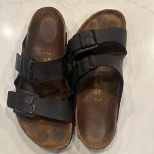 Men’s black two buckle Birkenstocks, 43